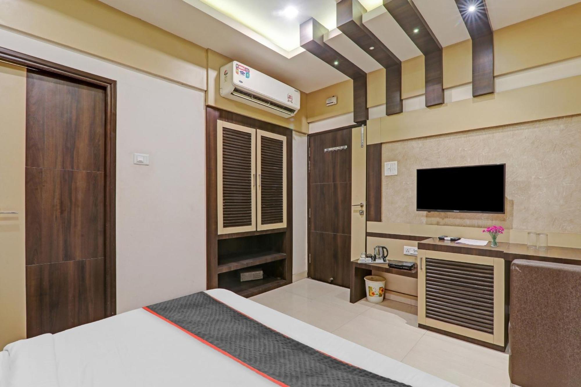 Townhouse 1182 Hotel Tirupati Galaxy Kanpur Exterior foto